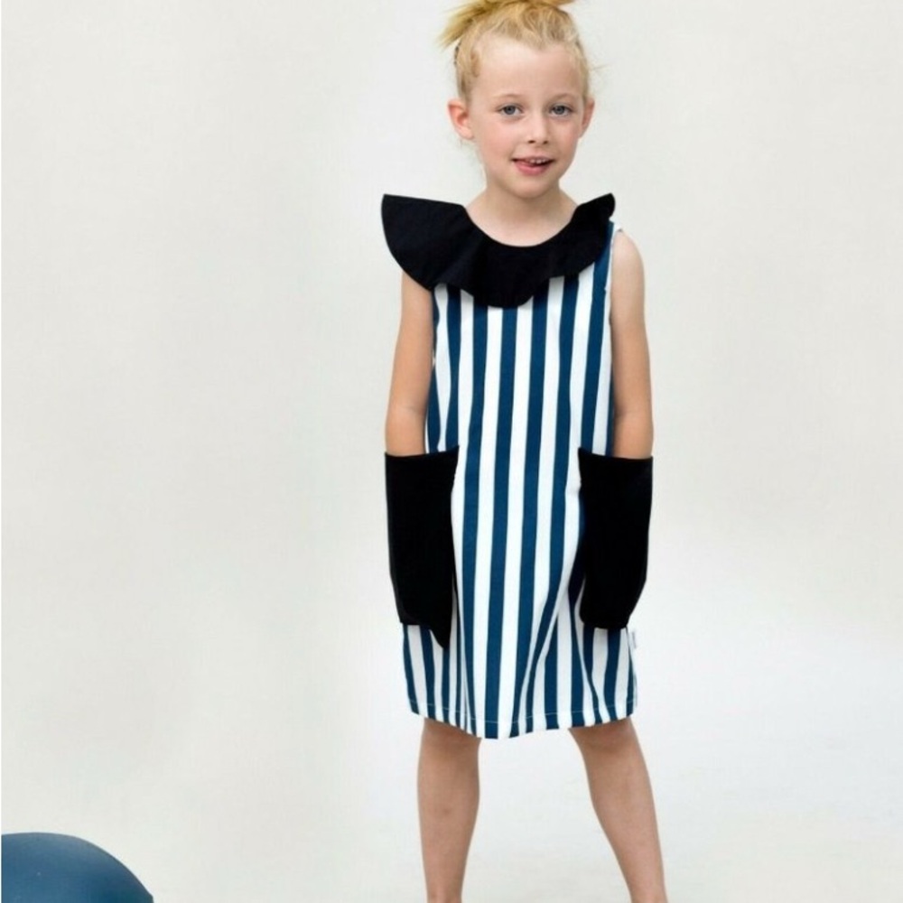 Motoreta Black and Blue Sheath Dress with Bib Collar